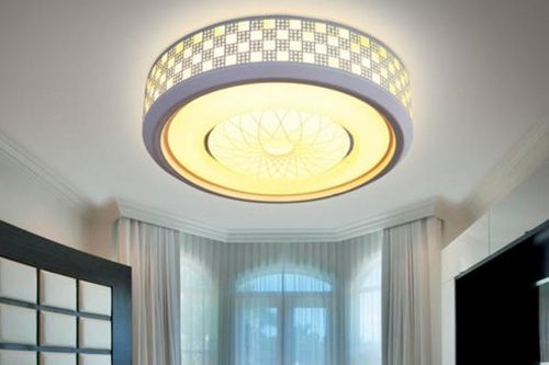 LED燈具與鐘表 夜間關燈后微亮現象解析